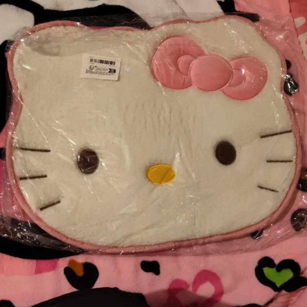 Hello Kitty Rug